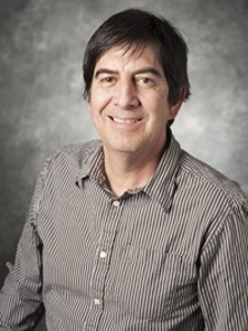 Dr. Alejandro Aceves